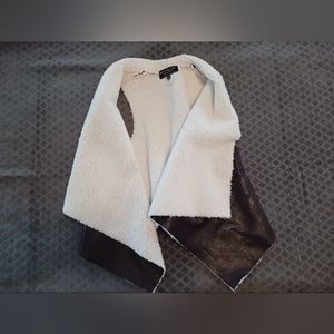 Active USA shepra vest